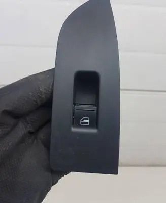 Volkswagen PASSAT CC Electric window control switch 3C8867376A