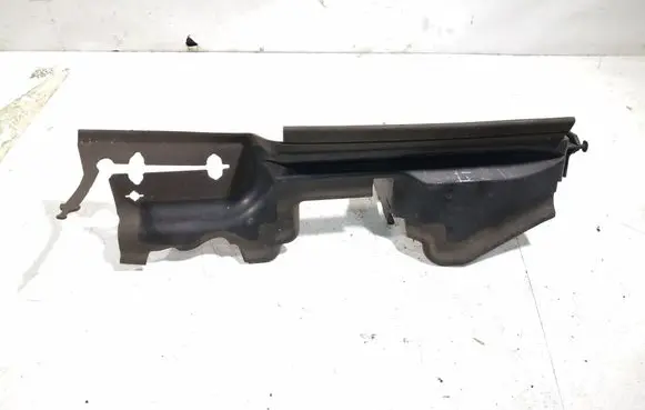 Opel Insignia A Intercooler air guide/duct channel 13317910