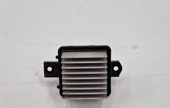 Mitsubishi Outlander Heater blower motor/fan resistor 05914D