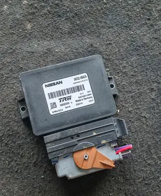 Nissan Qashqai Hand brake control module 360324BA0A