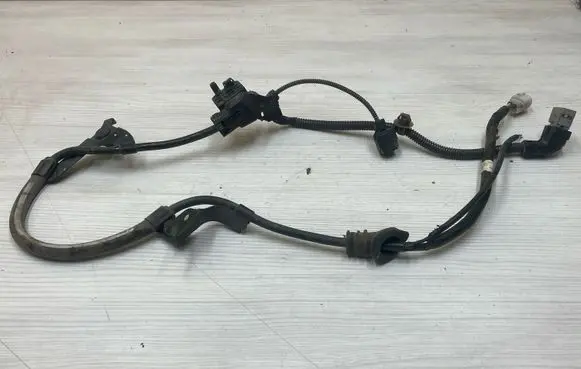 Toyota C-HR I Rear ABS sensor wiring 890C0F4100