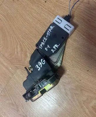 Mitsubishi Space Star Front door lock 