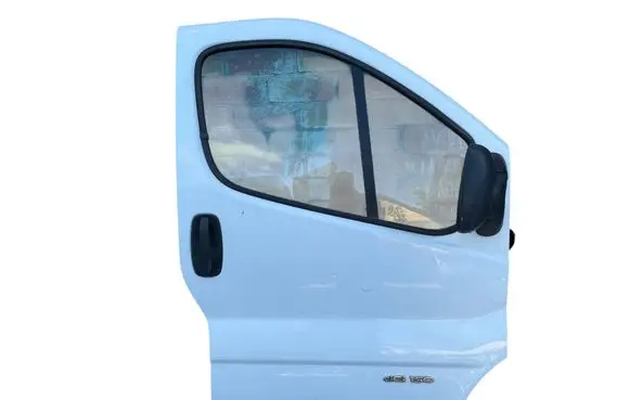 Renault Trafic II (X83) Front door 