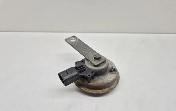 Mercedes-Benz Sprinter W907 W910 Horn signal A9075404905