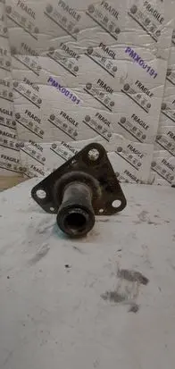 Volkswagen PASSAT B5 Front bumper shock/impact absorber 8P0807133