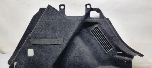 Trunk/boot lower side trim panel