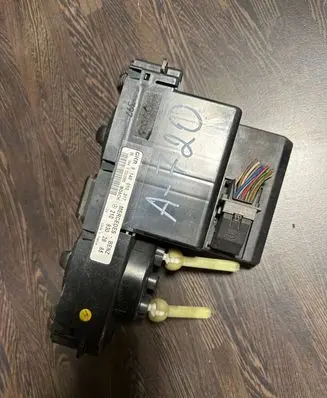 Mercedes-Benz E W210 Climate control unit 2108302885