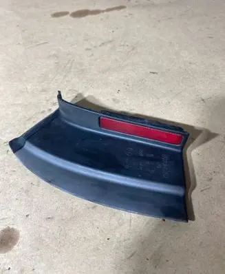 Rear tail light reflector