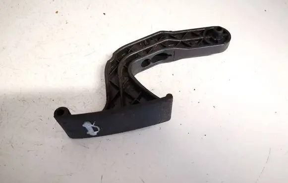 Engine bonnet (hood) release handle