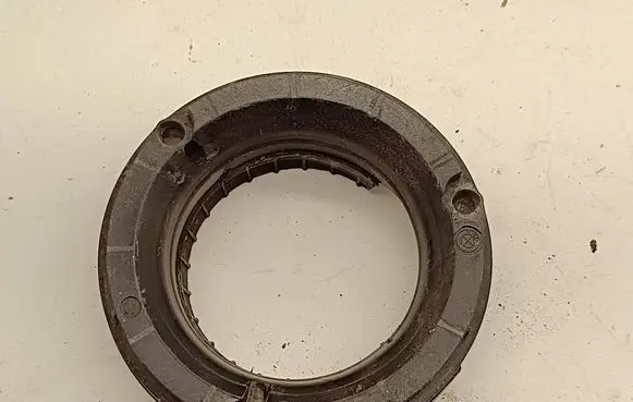 BMW 5 F10 F11 Front coil spring rubber mount 6798834 PA66GF35