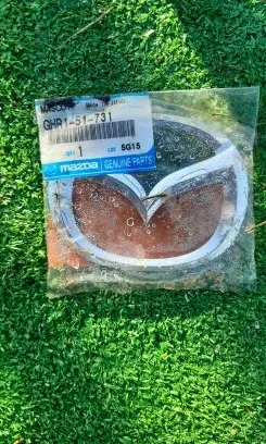 Mazda 5 Manufacturer badge logo/emblem GHR151731