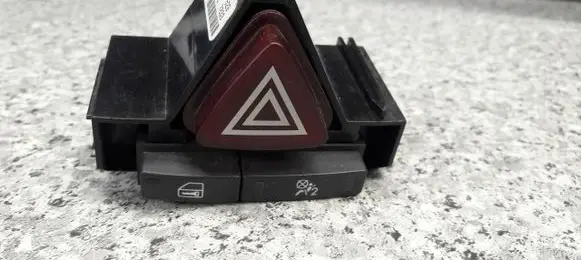 Opel Corsa D Fog light switch 13189529