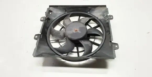 Toyota Avensis T220 Electric radiator cooling fan