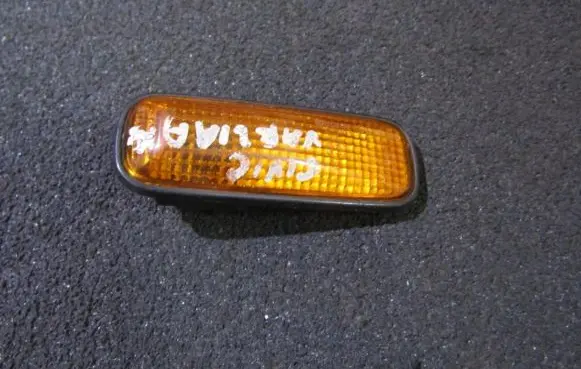 Honda Civic Front fender indicator light