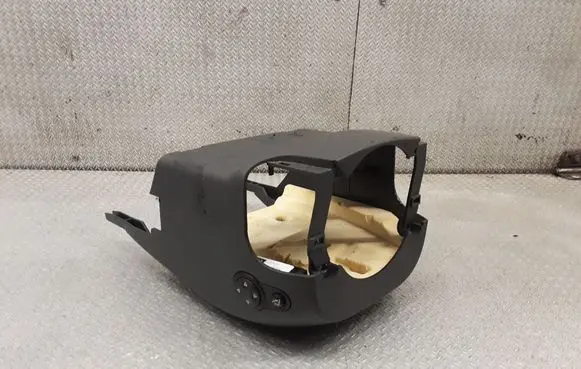 Steering wheel column trim