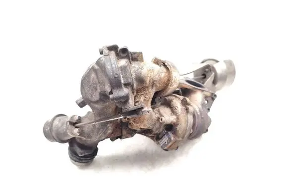 Mercedes-Benz C W204 Turbo A6510902880 A6510904980