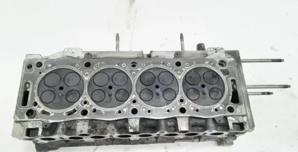 Citroen C4 Grand Picasso Engine head 