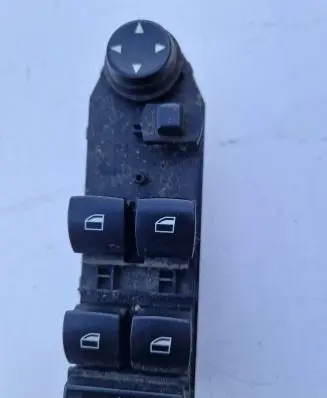BMW X3 E83 Electric window control switch 3414353