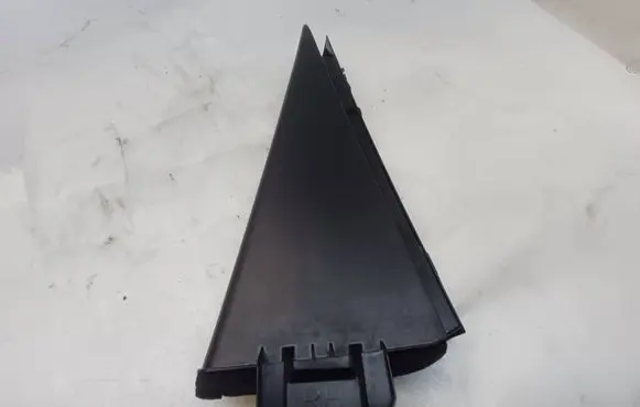 Nissan X-Trail T32 Other rear door trim element 822344CL0A