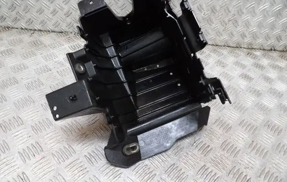 Jeep Grand Cherokee Other engine bay part 68141842AA 15798C