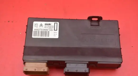 Audi A6 S6 C6 4F Engine control unit/module ECU 9662793480