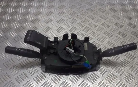 Renault Megane II Headlight wiper switch 820021376013