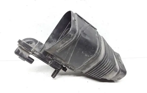 Volvo V70 Air intake hose/pipe 31261337