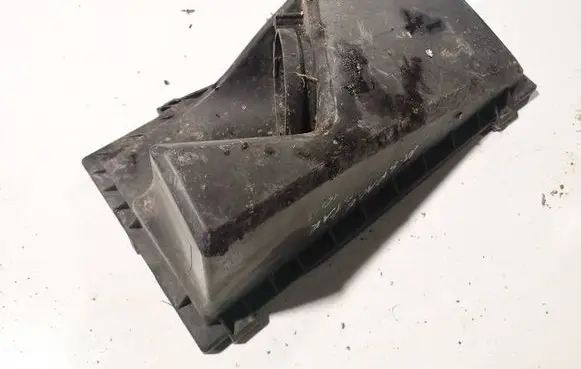 Renault Espace III Air filter box 
