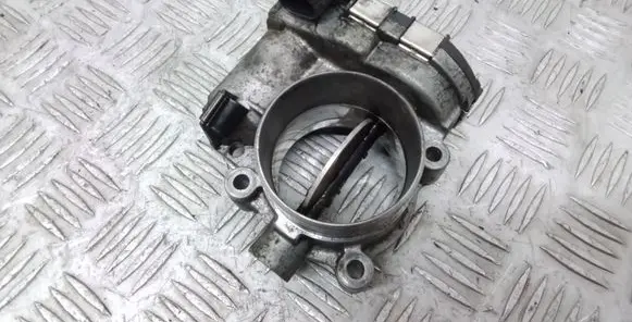 Volvo XC60 Throttle valve 8692720