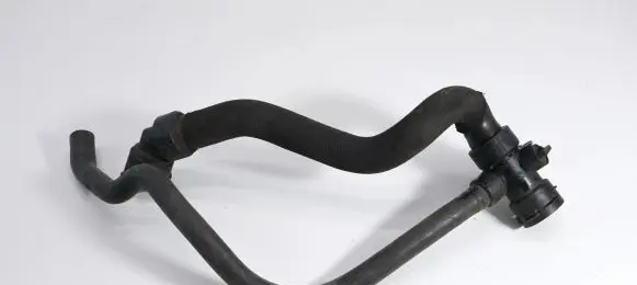 Audi A4 S4 B7 8E 8H Engine coolant pipe/hose 8E0121049T