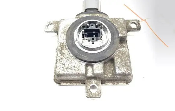 Mazda CX-5 Voltage converter/converter module W3T24571