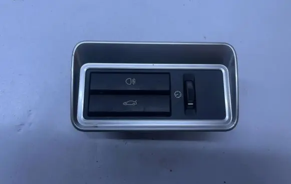 Jaguar XF X250 Fog light switch DX2311654AA