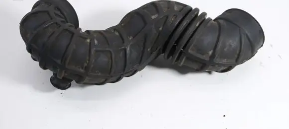 Audi A6 S6 C4 4A Air intake hose/pipe 4A0145747C