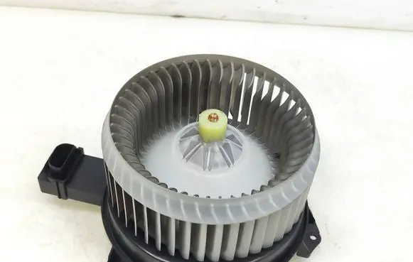 Honda CR-V Heater fan/blower TD20