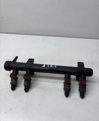 Skoda Fabia Mk1 (6Y) Fuel main line pipe 047133321 047133321J