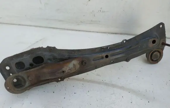 Toyota Avensis T250 Front subframe