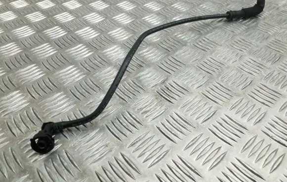 Audi A4 S4 B8 8K Engine coolant pipe/hose 8K0121081P