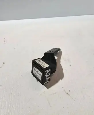 Opel Astra J Sensor 12779136 315000331 002455000046