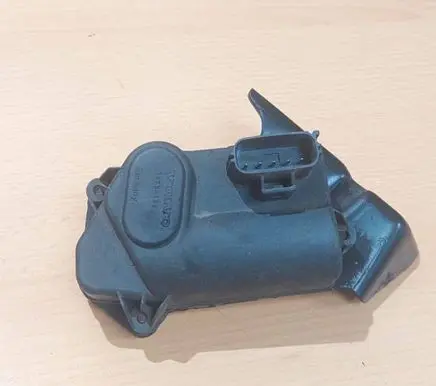Volvo V70 Intake manifold valve actuator/motor 30756100