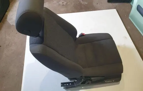 Front passenger seat