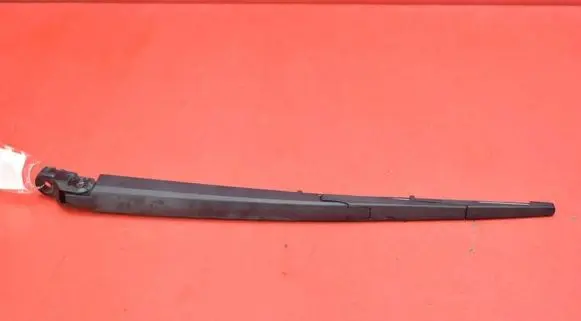 Chevrolet Cruze Rear wiper blade arm