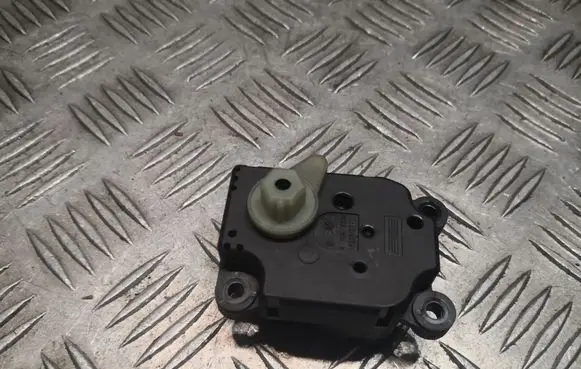 Mercedes-Benz S W220 Intake manifold valve actuator/motor A2208201042 2208201042