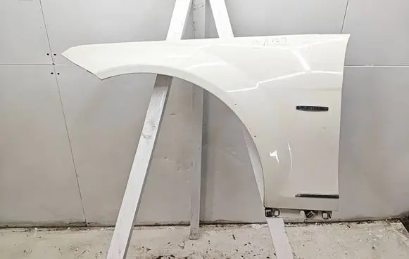 Mercedes-Benz C W204 Fender W204BLLP