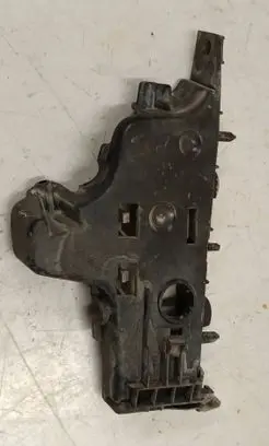 Audi A3 8Y Front bumper mounting bracket 8Y0807183