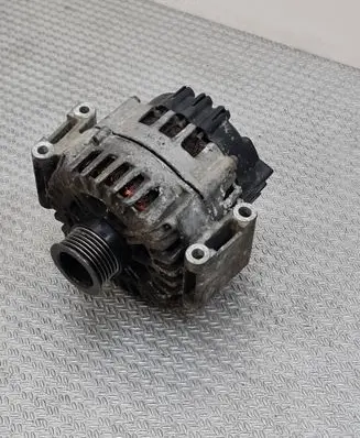 Mercedes-Benz C W204 Generator/alternator A0009067702 2618188A FG18S128