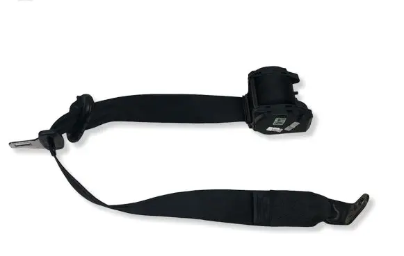 Volkswagen Fox Rear seatbelt 
