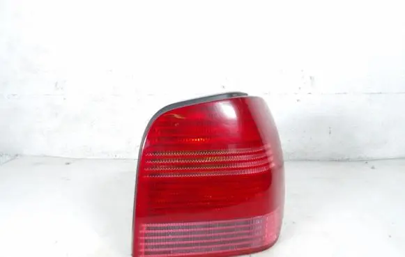 Volkswagen Polo III 6N 6N2 6NF Rear/tail lights 964078