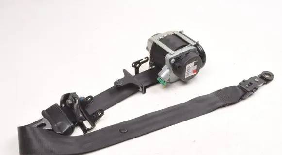 Volvo S60 Front seatbelt 39818841