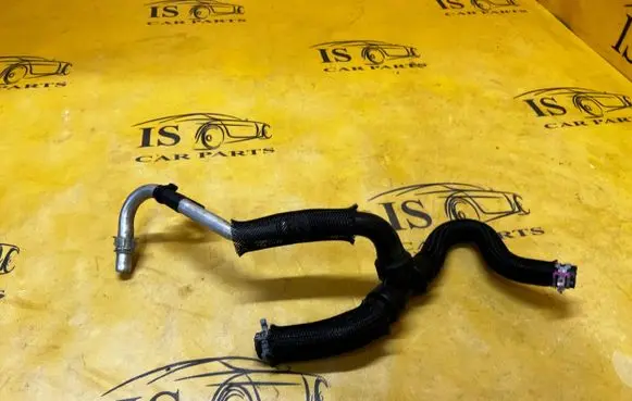 Ford Explorer VI Engine coolant pipe/hose L1M38D085FBF