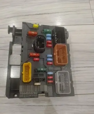 Peugeot 307 BSM Control unit 9664055780